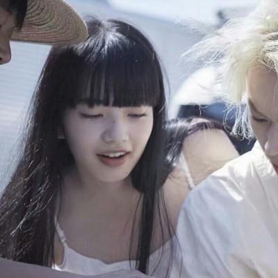 七年之痒:98年少女摄影师的少女视觉作品